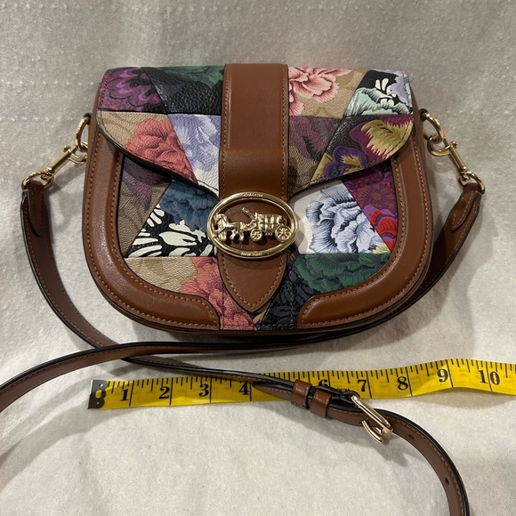 Beautiful COACH Purse Designed by Kaffe Fassett! In like new condition. - Picture 1 of 7